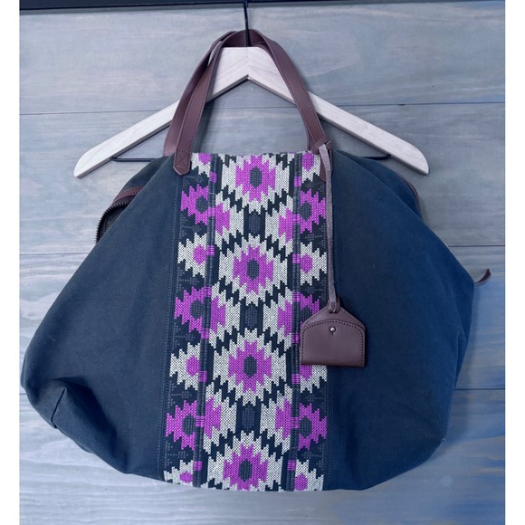 Johnny Was Paige‎ Weekend Bag Tote Embroidered Aztec JWLA - Picture 1 of 11